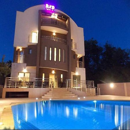 Guesthouse Vila Dnd Niska Banja Bagian luar foto