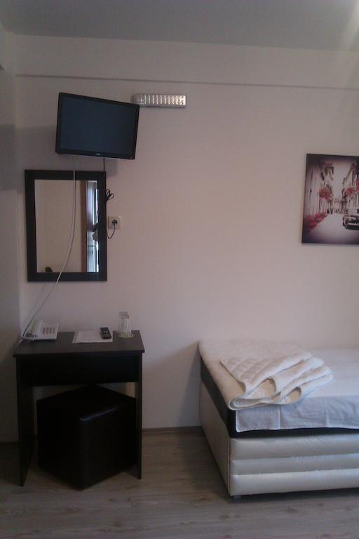 Guesthouse Vila Dnd Niska Banja Ruang foto