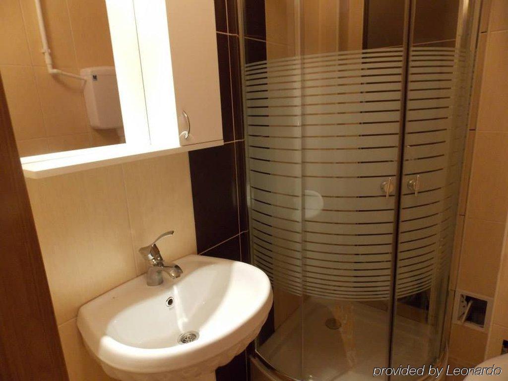 Guesthouse Vila Dnd Niska Banja Bagian luar foto