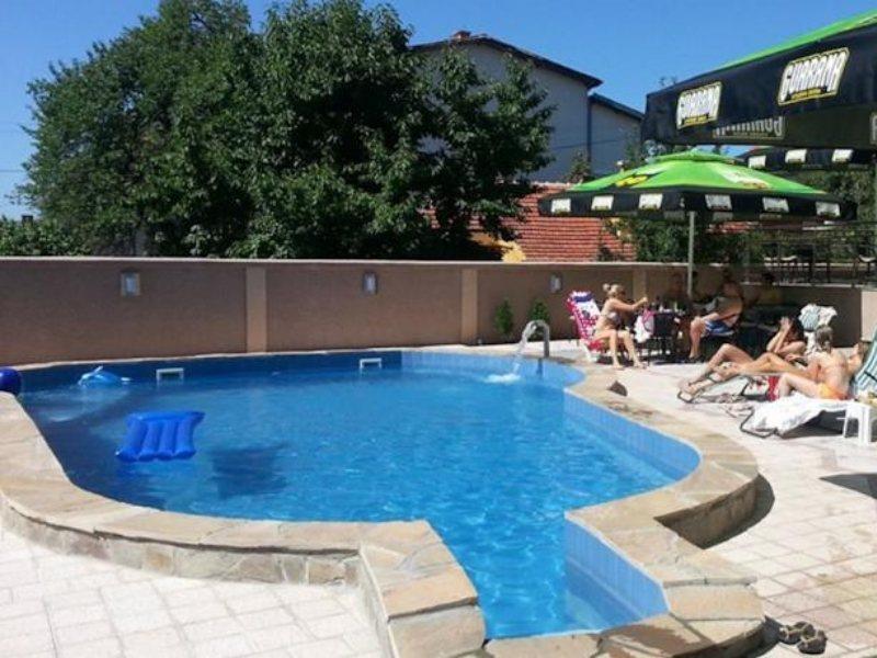 Guesthouse Vila Dnd Niska Banja Bagian luar foto